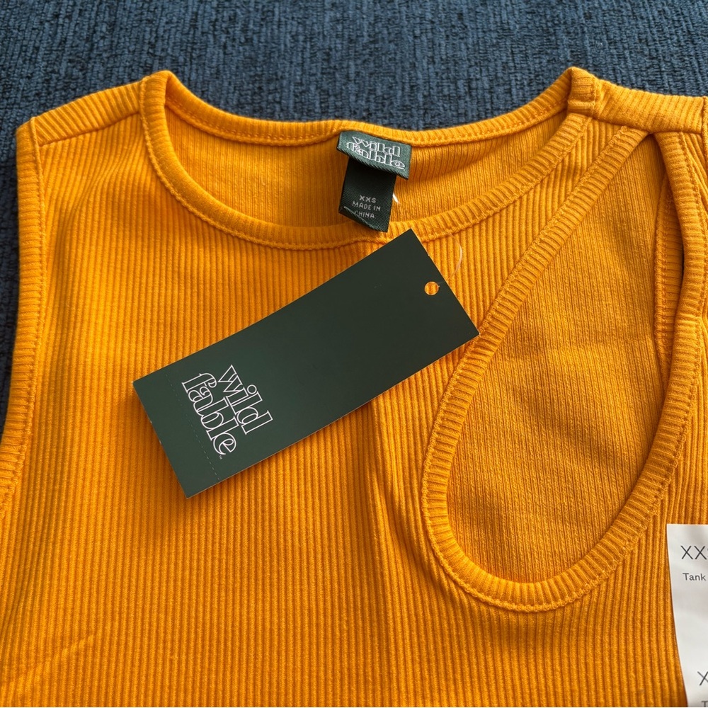 Wild Fable Orange Mango Ribbed Tank Top with left shoulder keyhole XXS